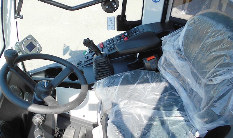 Liebherr L 506 Compact Speeder