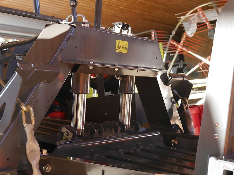 Claas Quadrant 5200 Finecut