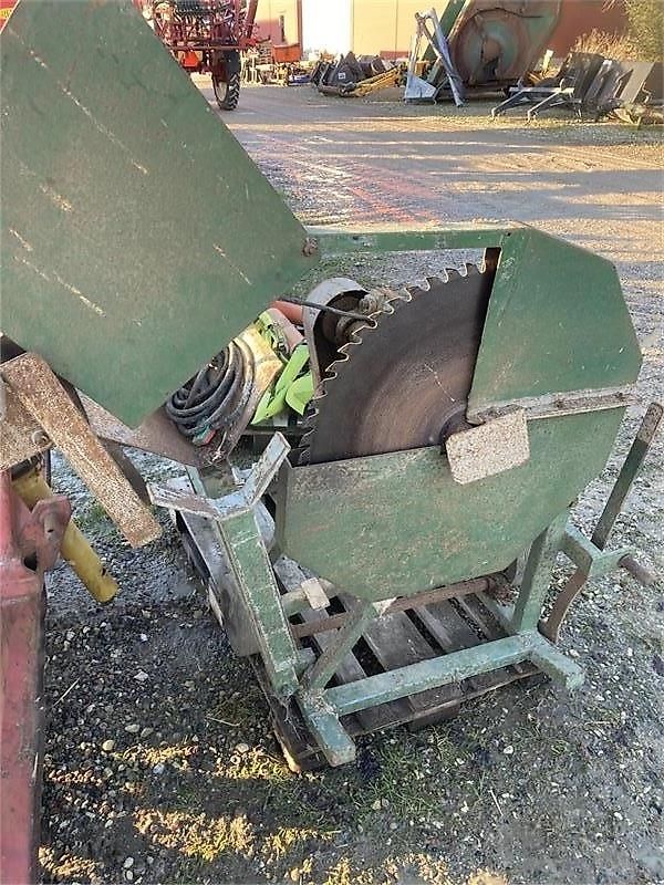 Triumf Rundsav på el