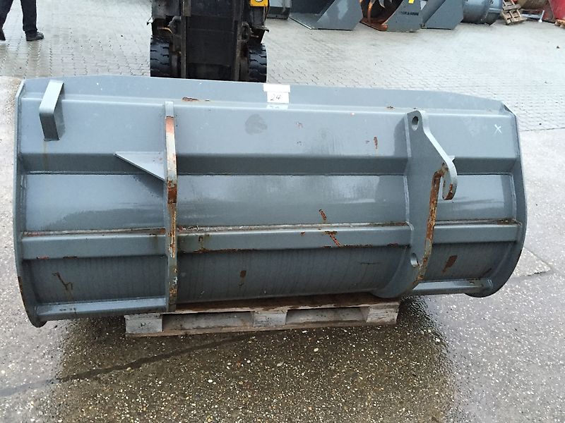 Weidemann Radlader Erdschaufel 1800mm mit Reißzähne 0,98 cbm.für hdr.V