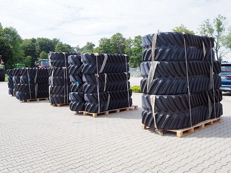 John Deere 8RX / Gummiraupe / Band / vorne / Rubber belt / track / front / 18" / 457mm