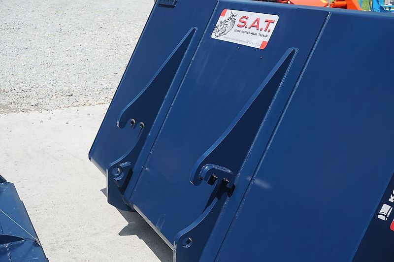 Hydrema UNI-Volumenschaufel-1600-Hardox