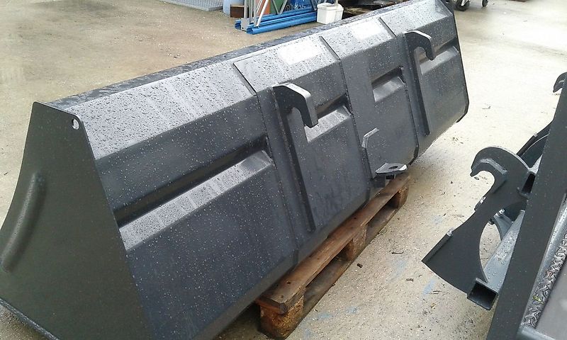 Hydrema UNI-Volumenschaufel-1600-Hardox