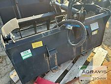 Giant DUNG- UND SILAGEZANG