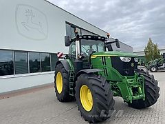 John Deere 6R 250