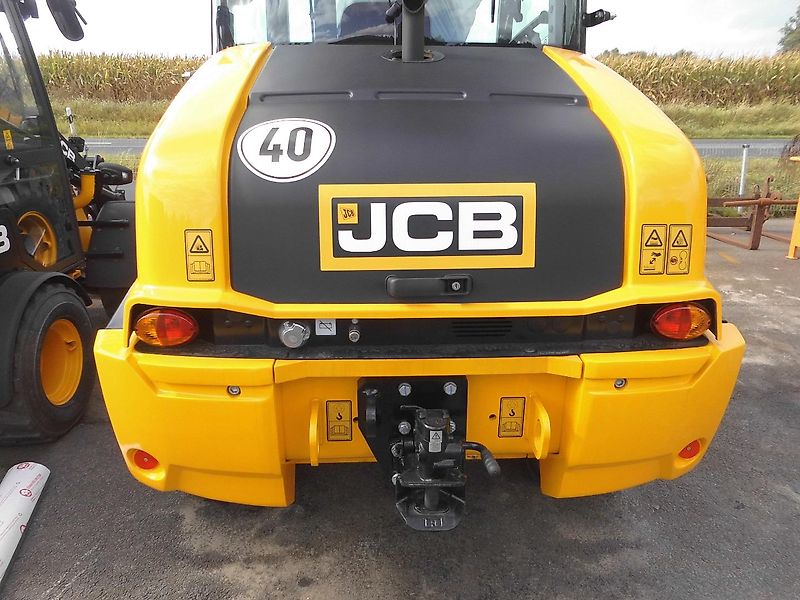 JCB 409 AGRI