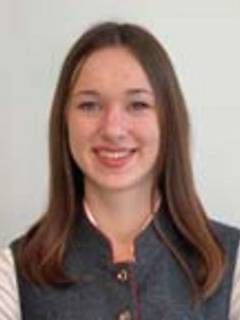 Contacto Mna. Melanie Holzner